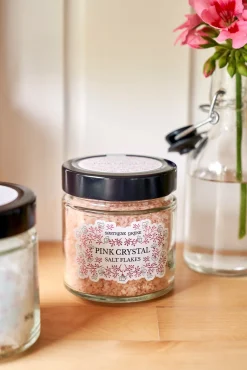 Lyserød Krystalsalt I Flager
