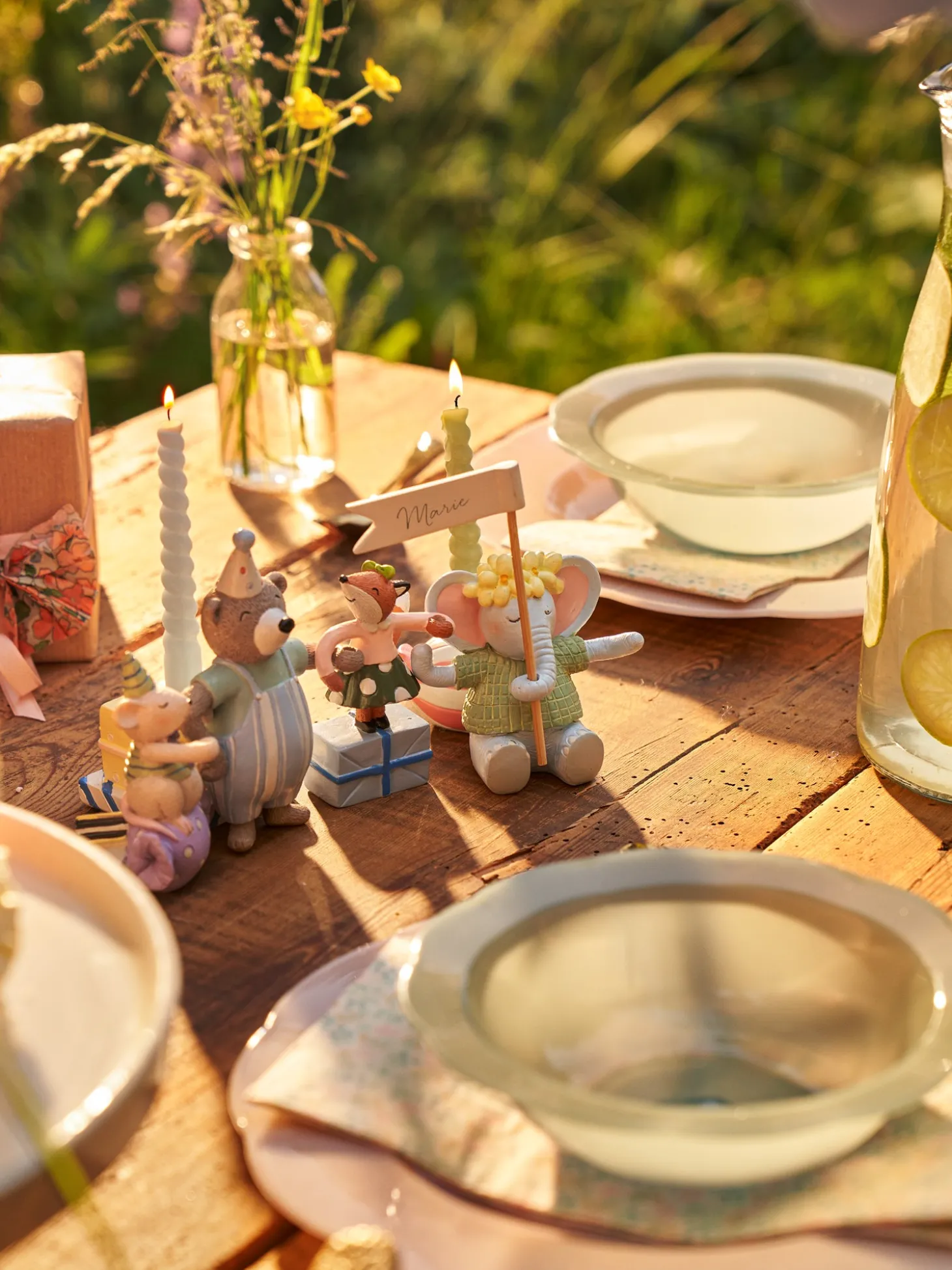 Lysestage Med Fødselsdagsfigur